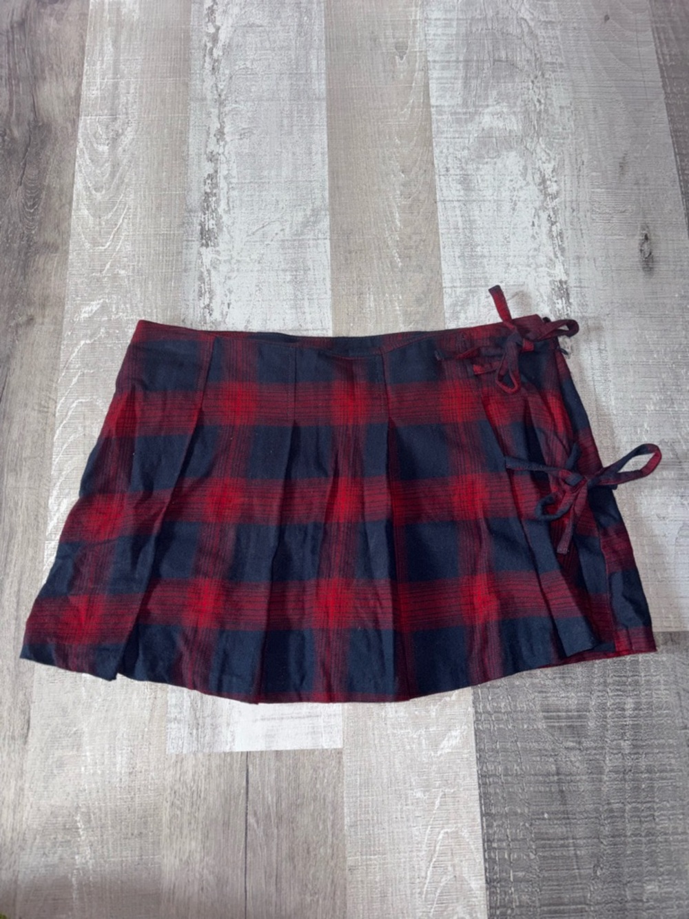 🍷NEW Sincerely Jules Red & Navy Plaid Wrap Mini Skort